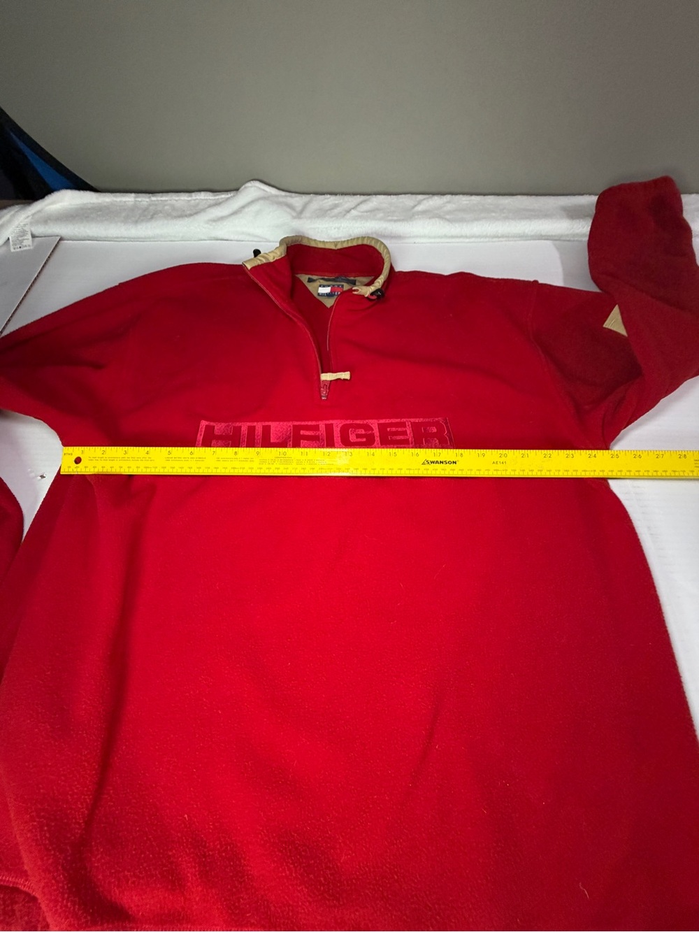 Vintage 90’s Y2K Tommy Hilfiger Red Fleece Half-Zip Pullover - Picture 4 of 6